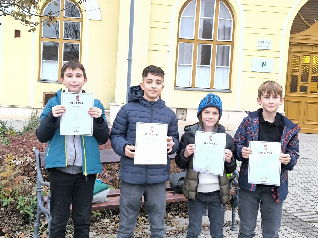 A Bolyai Matematika Csapatversenyen országosan is kiemelkedő eredményeket értünk el